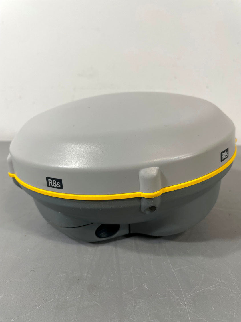 Trimble R8s (Model 5) GNSS for land survey