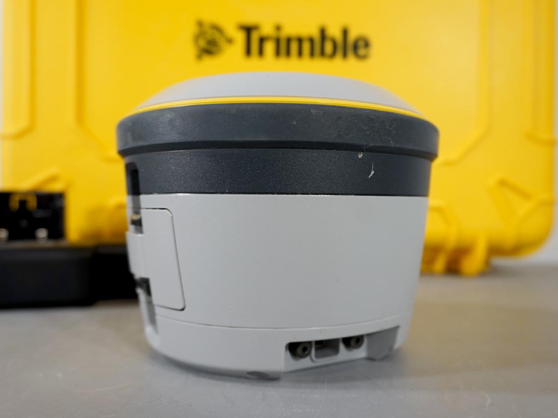 Trimble R2 Rtk Rover Trimble R2 GNSS Surveying Receiver RTK, RTX, Centimeter Precision ...