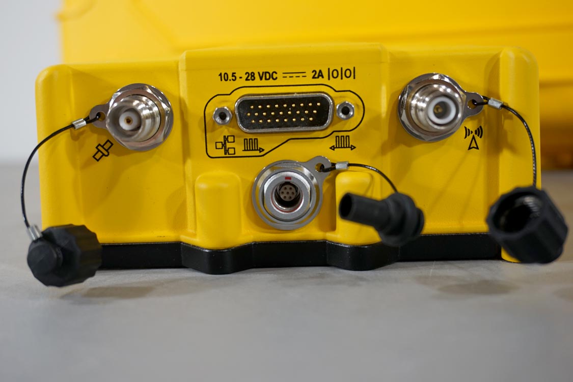 Trimble R750 Base Station Receiver GNSS - 450 MHz - Positioning Solutions