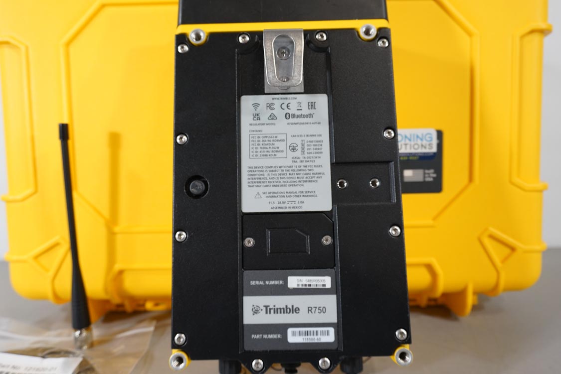 Trimble R750 Base Station Receiver GNSS - 450 MHz - Positioning Solutions