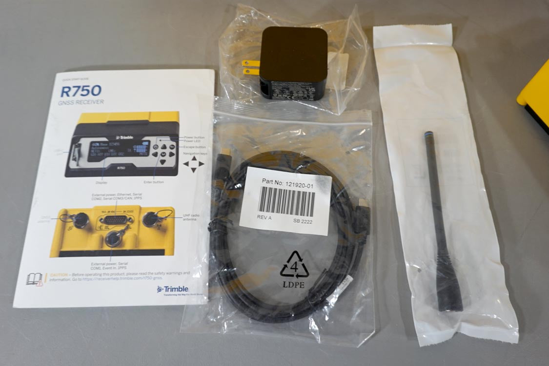 Trimble R750 Base Station Receiver GNSS - 450 MHz - Positioning Solutions