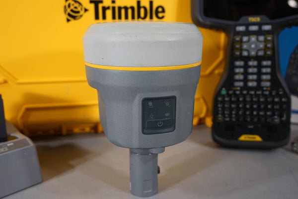 Trimble R10 Rover with TSC5, Access, 450 MHz - Positioning Solutions