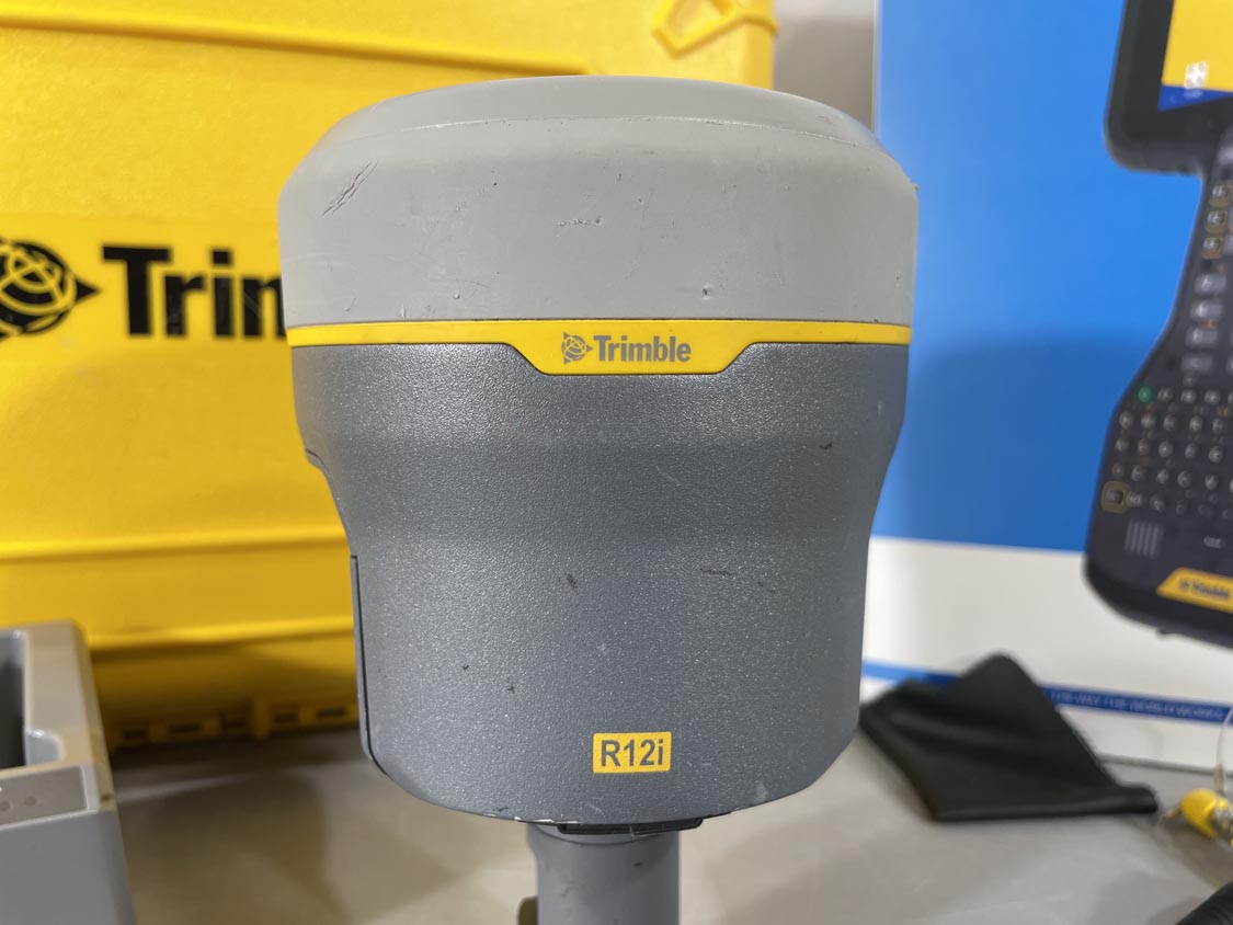 Trimble R12i minor paint cuff