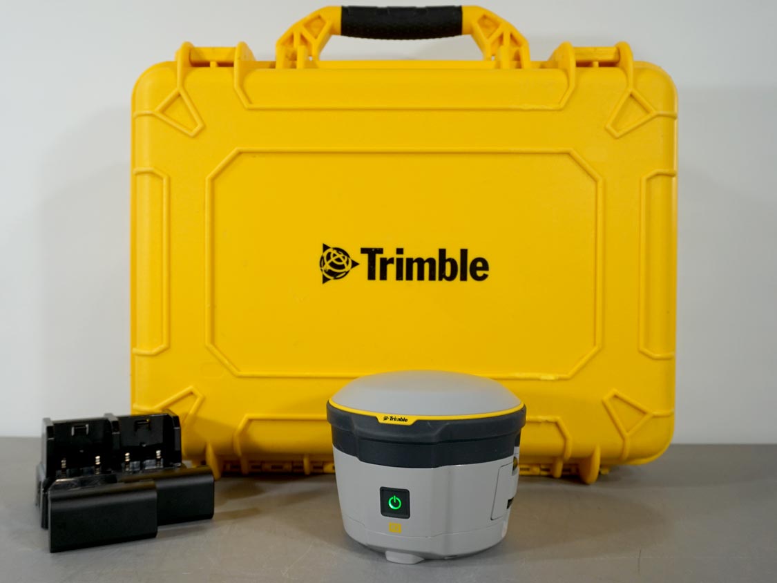Trimble R2 GNSS Surveying Receiver RTK, RTX, Centimeter Precision ...