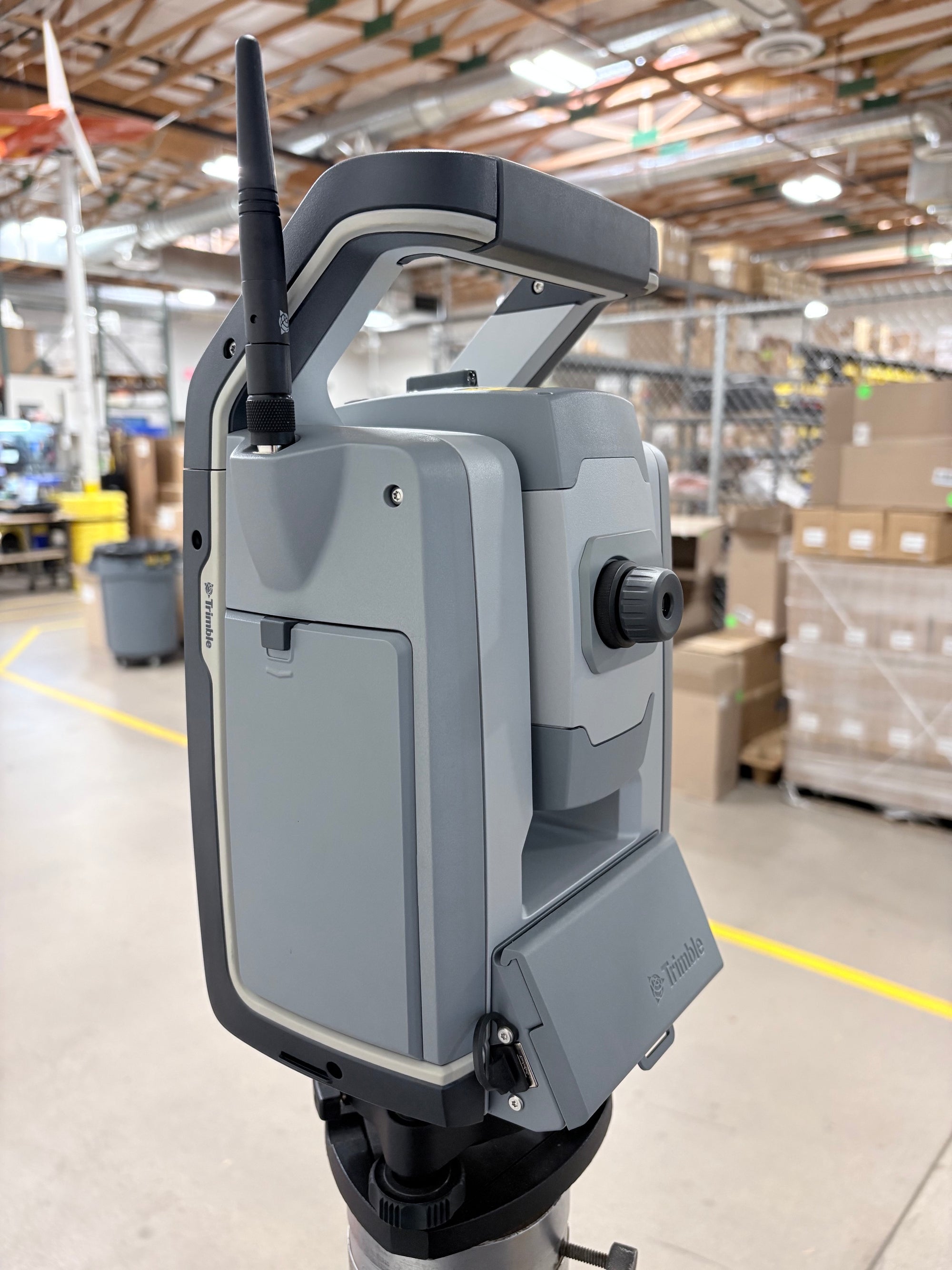 Trimble S9 0.5" Robotic, DR HP, Long Range FineLock Total Station