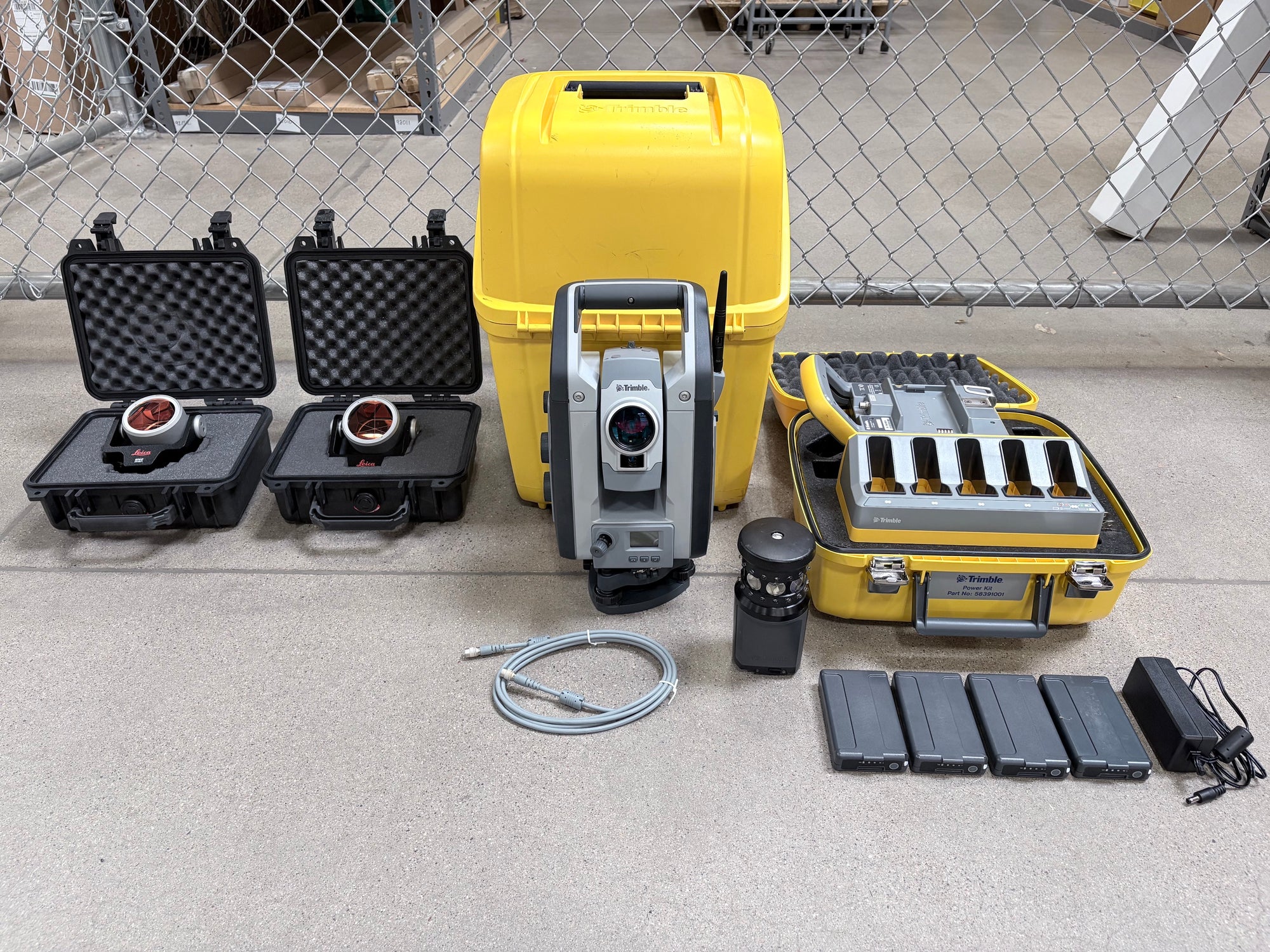 Trimble S9 0.5" Robotic, DR HP, Long Range FineLock Total Station