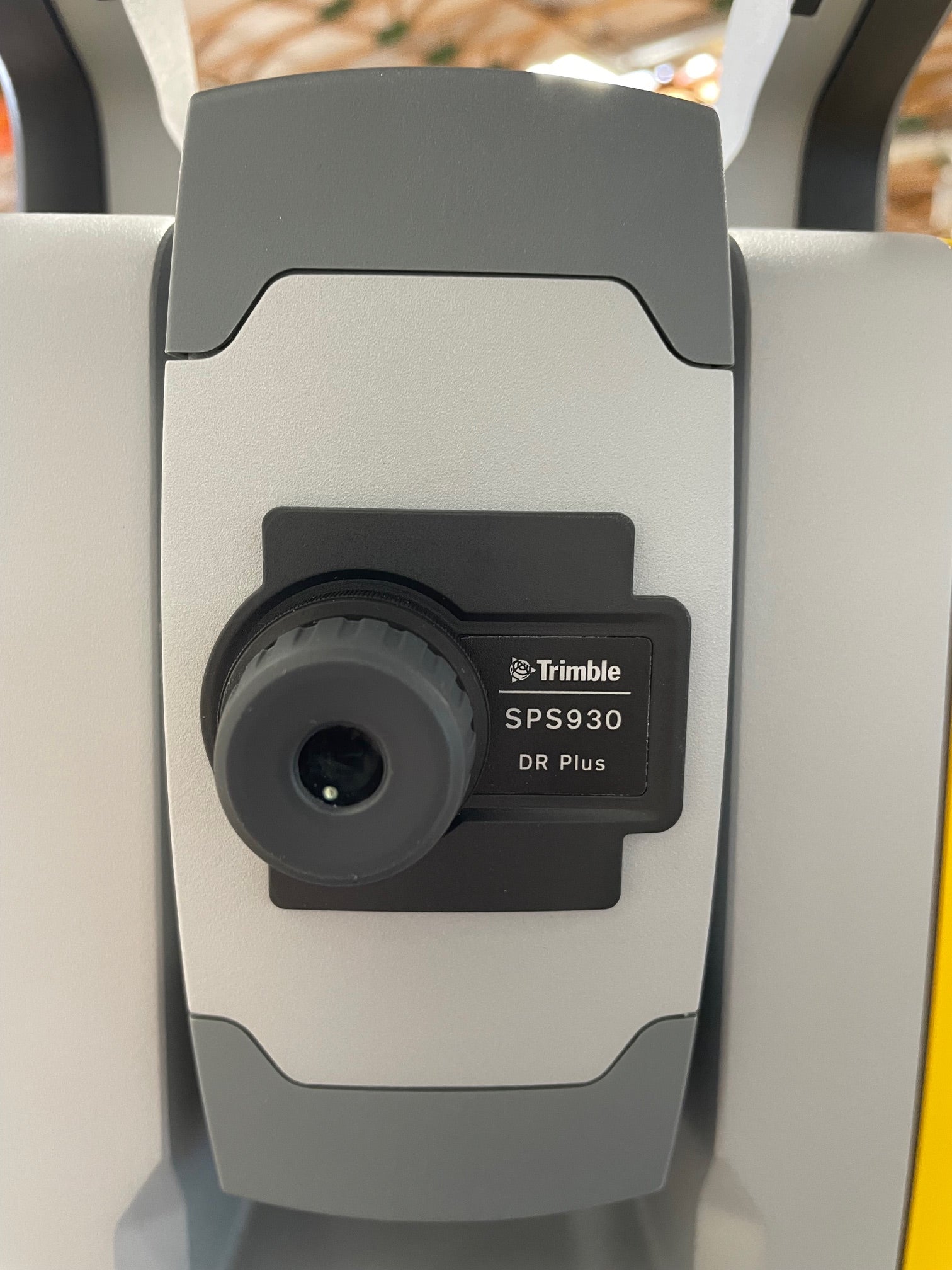 Trimble SPS930 Robotic Total Station for Survey and Machine Control