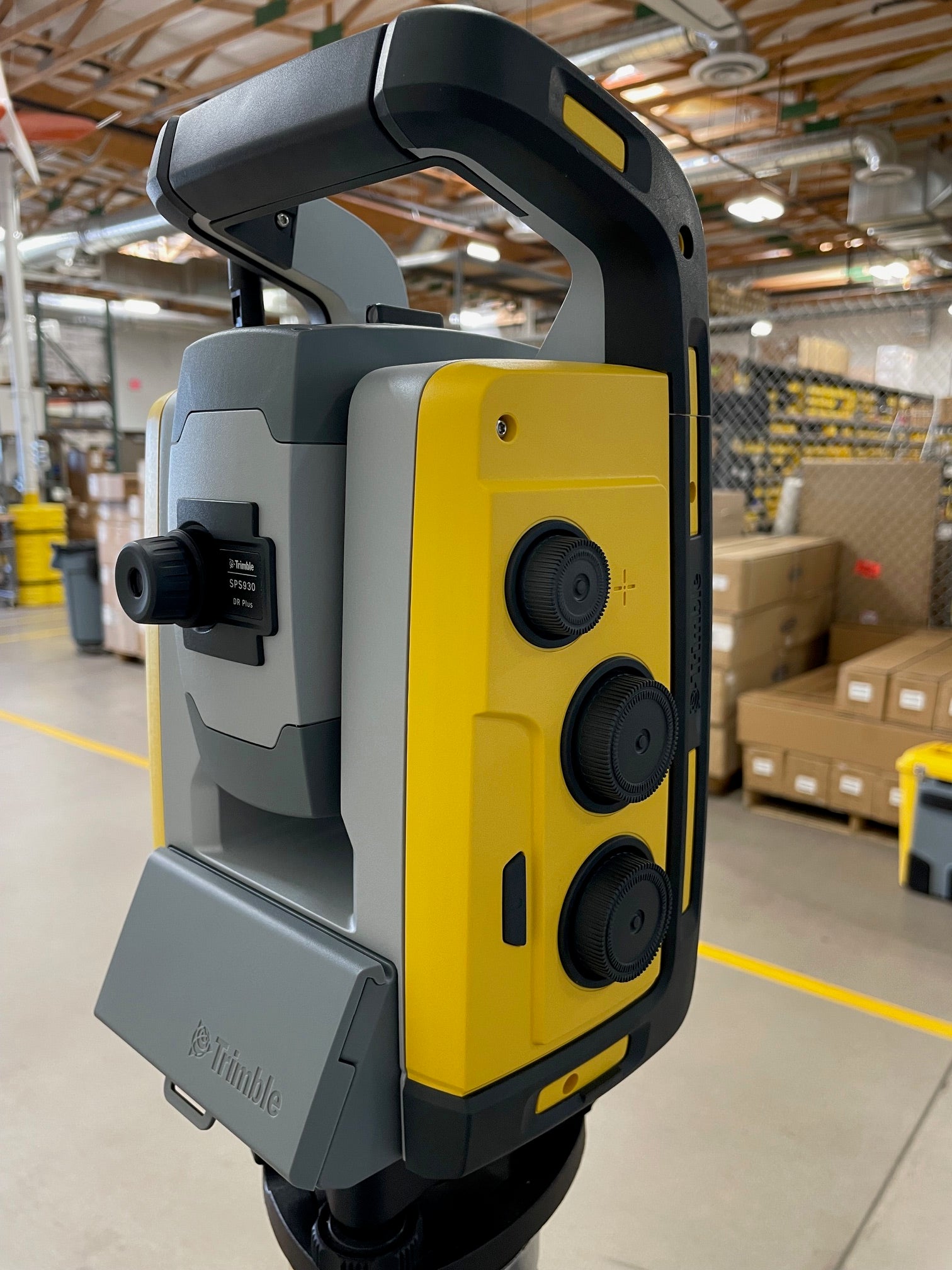 Trimble SPS930 Robotic Total Station for Survey and Machine Control