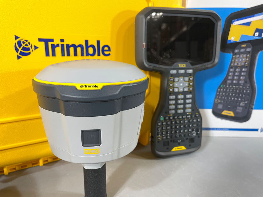 Trimble R580 GNSS with TSC5 / Access for land survey