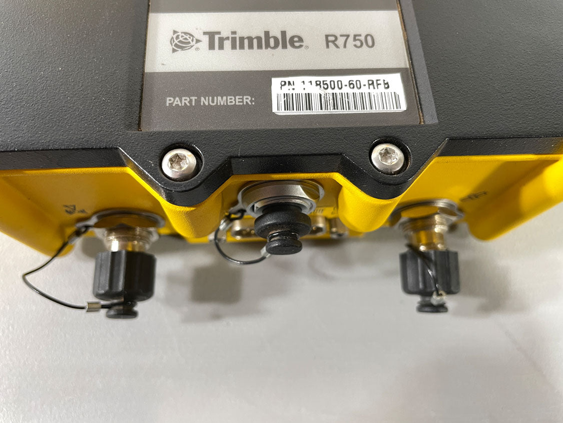Trimble R750 GPS / GNSS Base Station Kit - 450 MHz UHF - Positioning ...