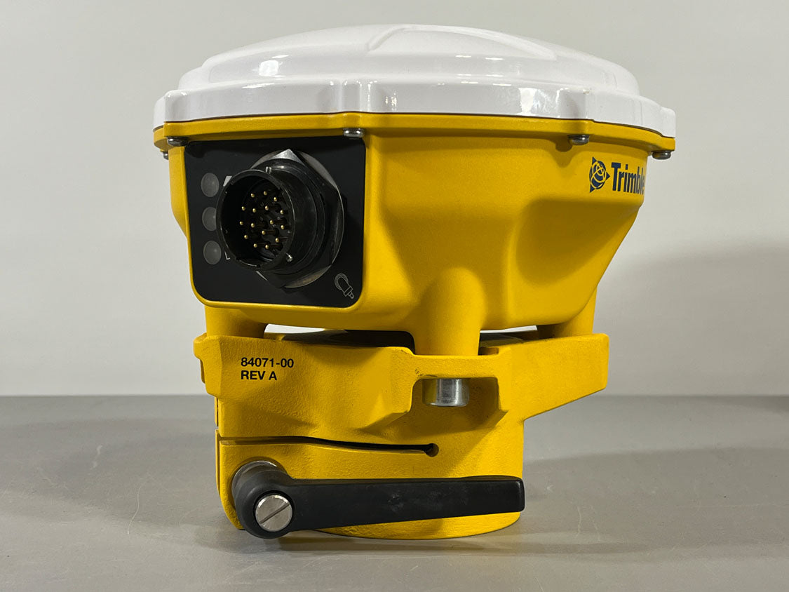 Trimble MS975 GNSS receiver for Earthworks Excavators and dozers