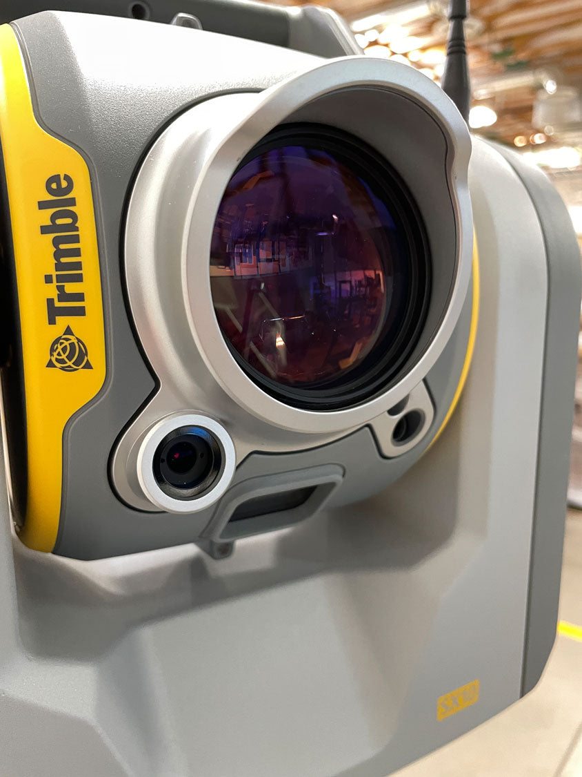 Trimble SX10 3D Scanning Total Station main lens