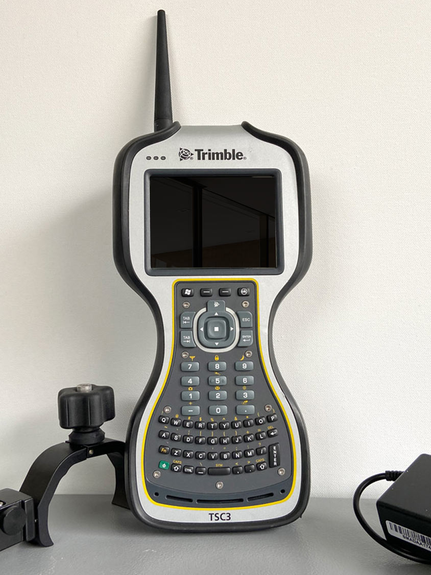 Trimble TSC3 with 2.4GHz radio