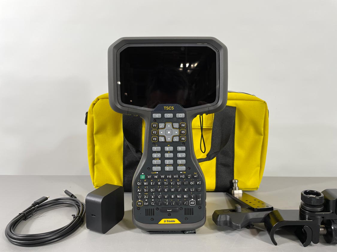 Trimble R10 Rover with TSC5, Access, 450 MHz