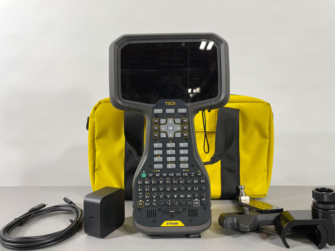 Trimble TSC5 with standard accessories